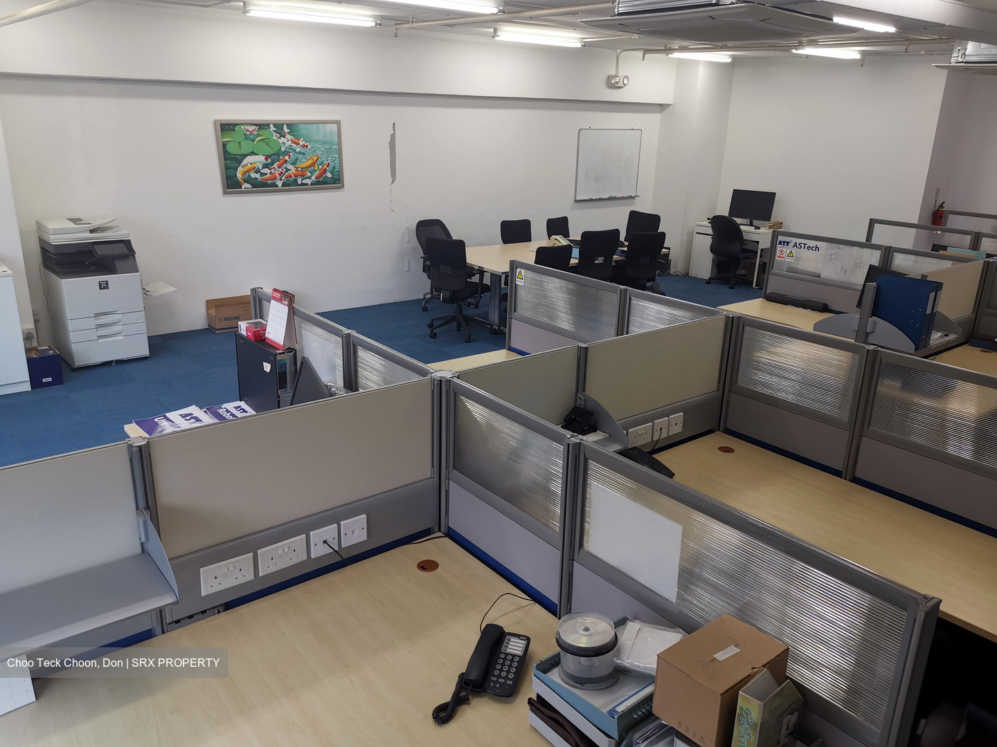 E9 Premium (D27), Office #447510671